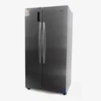 ثلاجة يوجين