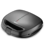 صانعة السندوتشات