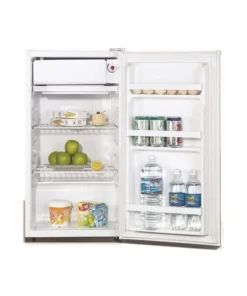 ثلاجة صغيرة